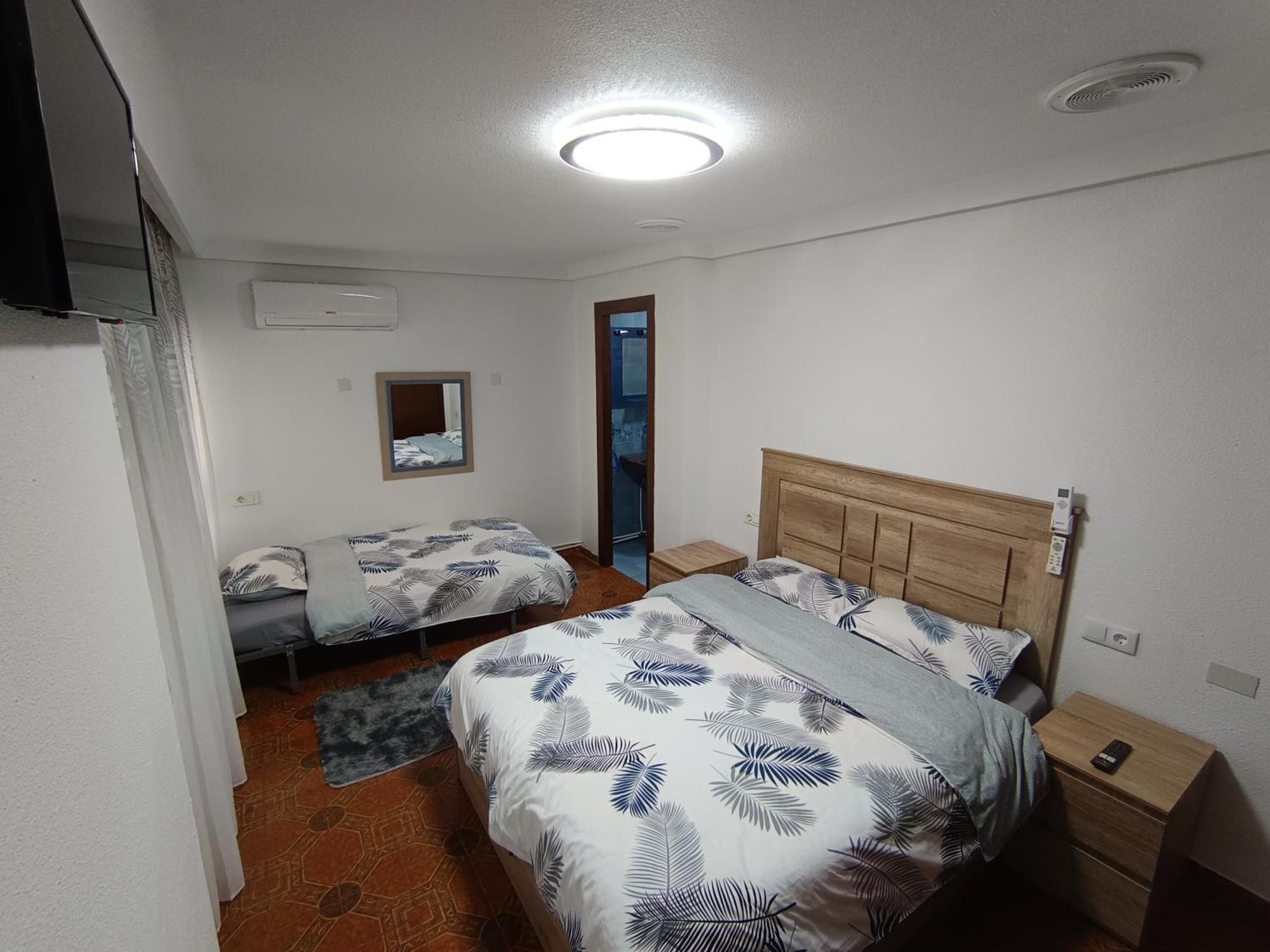 Apartament Big Penthouse For 10 Per Torrevieja Zewnętrze zdjęcie